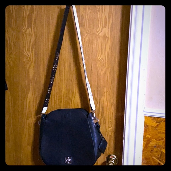 Catherines Mara Saddle Bag - Picture 1 of 8